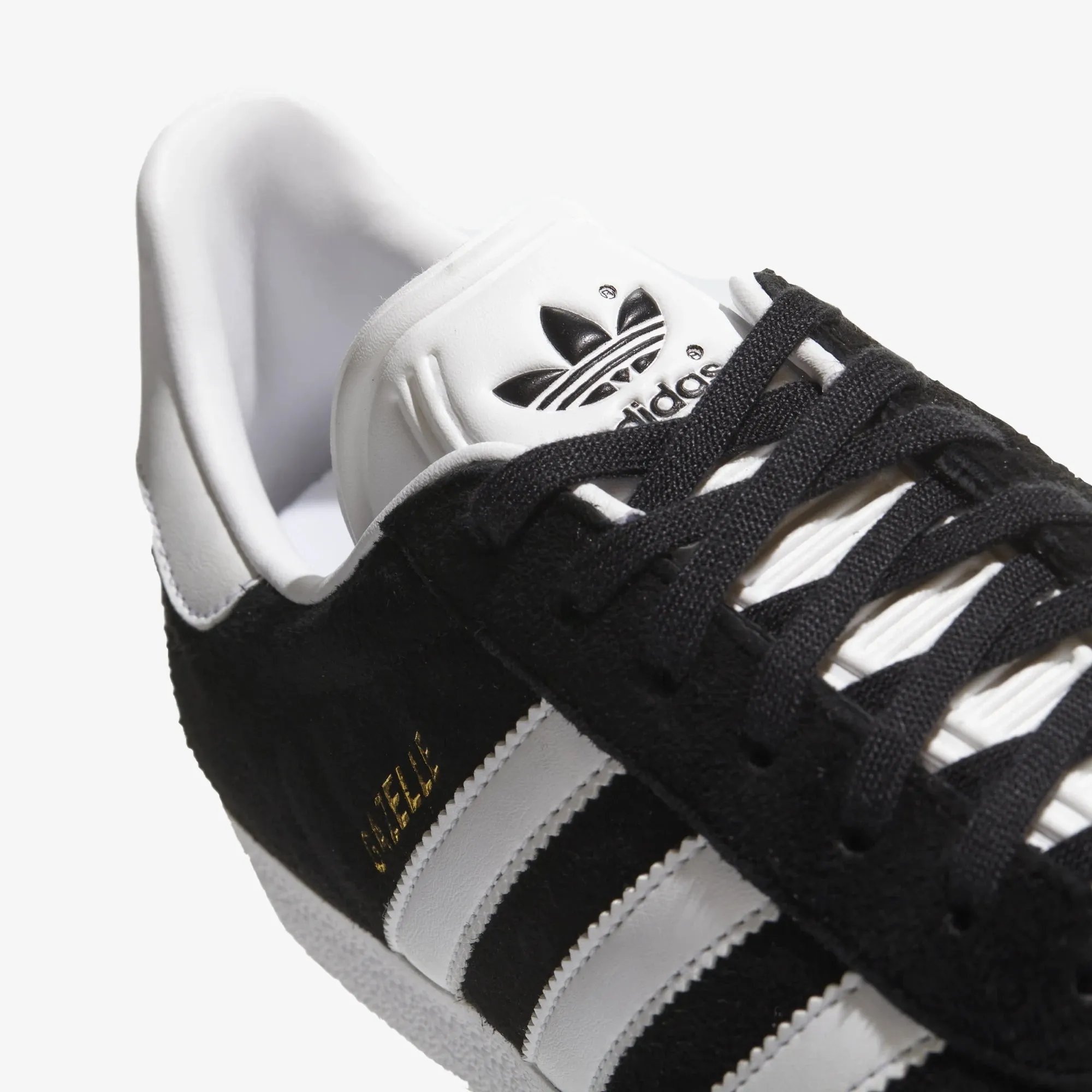 Adidas Originals | GAZELLE  { BLACK